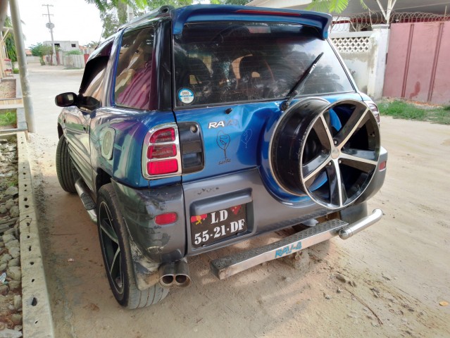 Venda Toyota RAV4