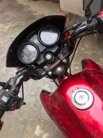 Venda Yamaha ( YBR 125 )