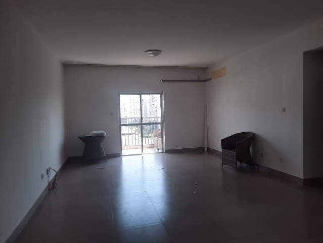 Venda Vende-se um apartamento T3 na centralidade do kilamba