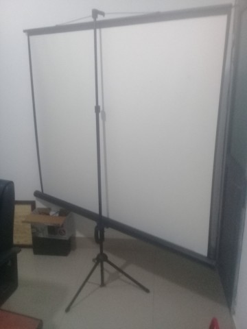 Venda Tela projectora