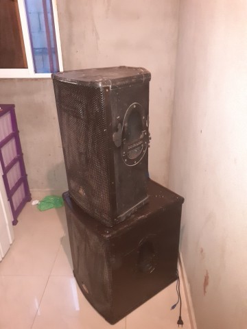 Venda COLUNAS BEHRINGER