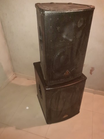 Venda COLUNAS BEHRINGER
