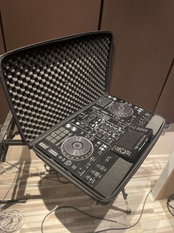 Venda Controladora Stand Alone Pioneer XDJ-RX2 + Flight case ( Mala )