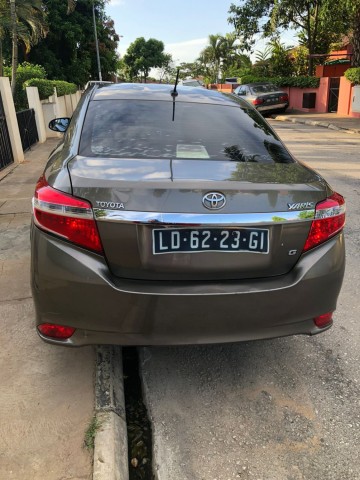 Venda Toyota yaris selado