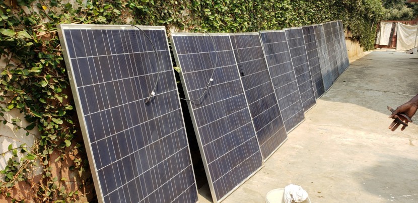 Venda 47 painéis solares de 200w com o seu inversor de 1 KVA