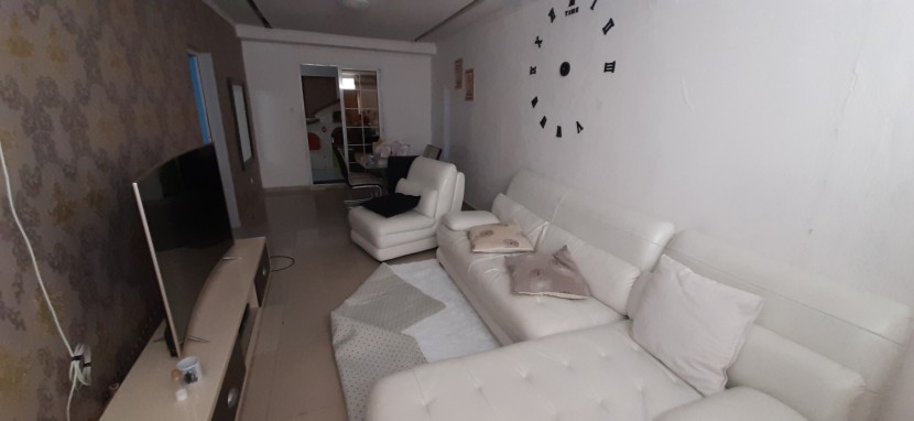 Venda Vende-se Moradia T4 no Projecto Habitacional do Panguila