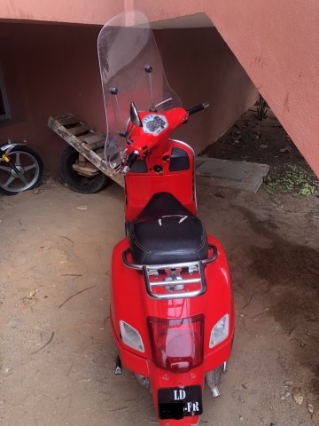Venda Vespa 300cc