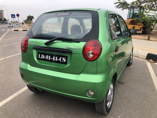 Venda Chevrolet Spark LS semi no a 2.300.000 kz negociável