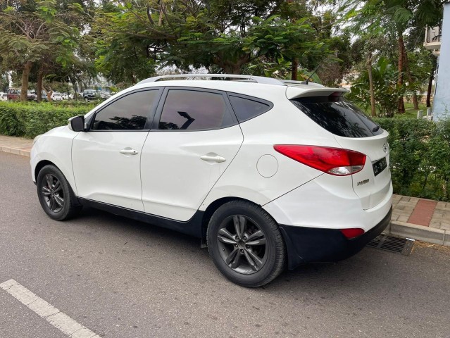 Venda Yhundai tucson selado
