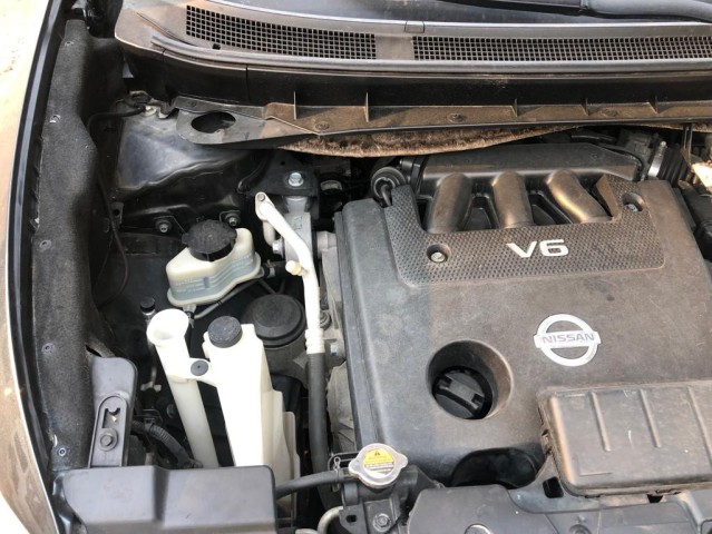 Venda Nissan murano v6 impecável