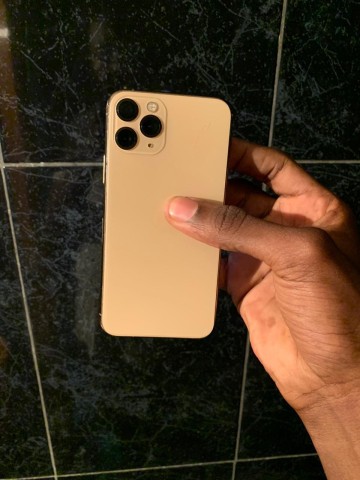 Venda Iphone 11 pro