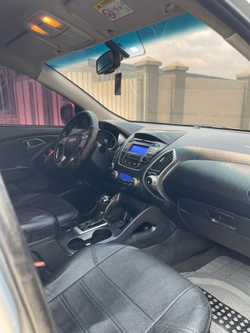 Venda Yhundai IX35 tucson impecável
