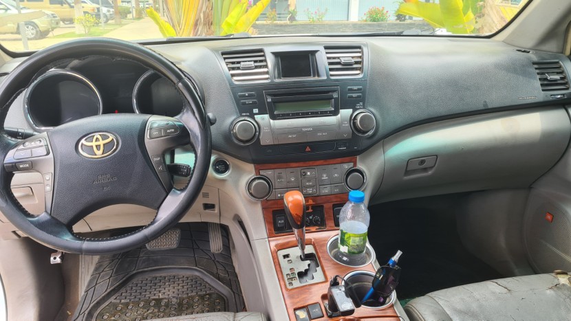 Venda TOYOTA HIGHLANDER V6 LIMITED