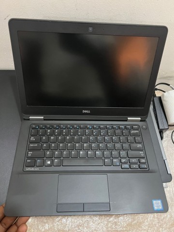 Venda Portátil novinho I5