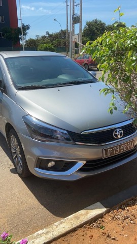 Venda TOYOYA Belta novinho
