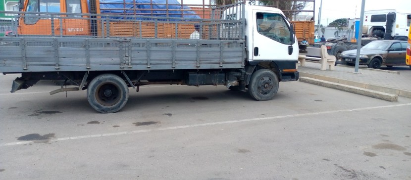 Venda Desapego carrinha canter
