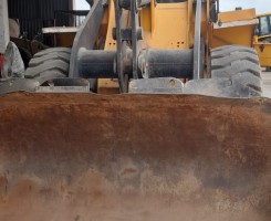 A venda Máquina de construção civil de marca JCB.