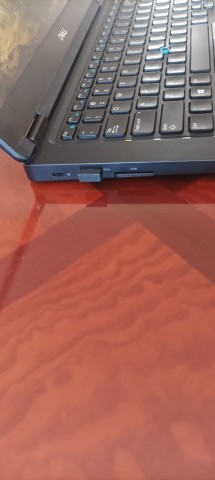 Venda Computador portátil Dell Latitude 5490