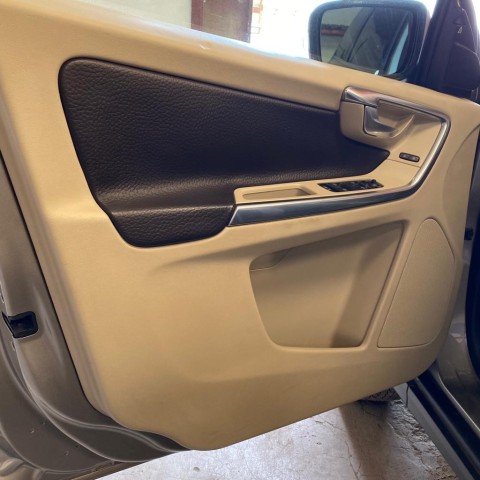 Venda VOLCO XC60 T6