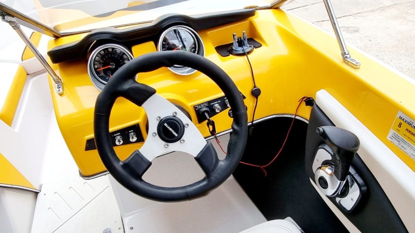 Venda Glastron GT180 Wake edition