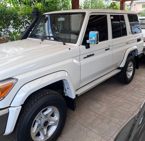 Venda Toyota Land Cruiser HZ