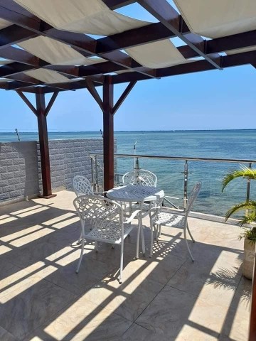 Venda Moradia T4 duplex beira mar mpc