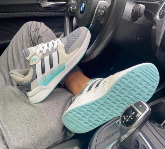 Venda Tênis Adidas
