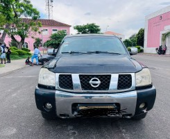 A venda Nissan Titan V8