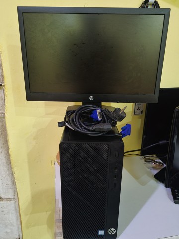 Venda Computador de mesa HP i3 7 geração