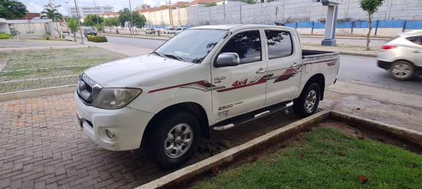 Venda Toyota Hilux