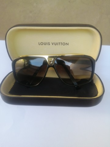 Venda Óculos De Sol Louis Vuitton Evidence Preto/Dourado Unissex - Original Seminovo