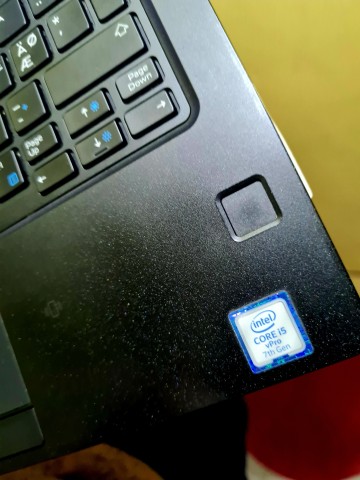 Venda Computador portátil i5 7 geração