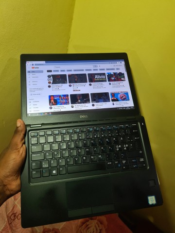 Venda Computador portátil i5 7 geração