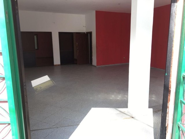 Venda VENDE-SE ESTA VIVENDA V4 NO MORRO BENTO rua dos generias
