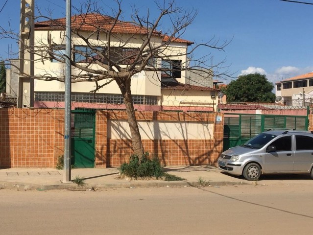 Venda VENDE-SE ESTA VIVENDA V4 NO MORRO BENTO rua dos generias