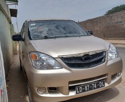 Comprar Toyota Avanza