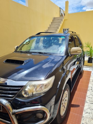 Venda Vende-se Toyota Fortuner