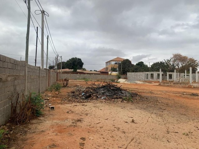 Venda Terreno à venda no Morro Bento, nas imediações da IMETRO