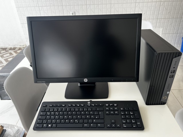 Venda Desktop Completo HP ProDesk Core i5 10a geração 8GB RAM 256GB SSD semi novo