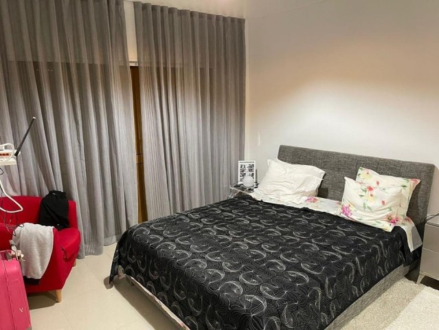 Venda Belíssimo apartamento T3 duplex com cobertura, no Condomínio dos Astros, Talatona