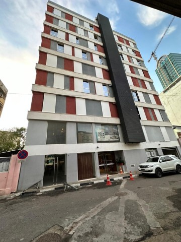 Venda LOJA COM 600 M² NA NA AVENIDA LINO DIAS (INGOMBOTAS)