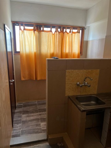 Venda Vende-se apt T2 ingombota (Coqueiros)
