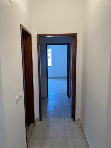 Venda Vende-se apt T2 ingombota (Coqueiros)