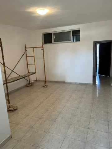 Venda Vende-se apt T2 ingombota (Coqueiros)