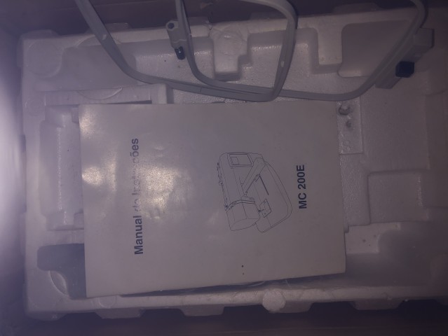 Venda Máquina de costurar automática