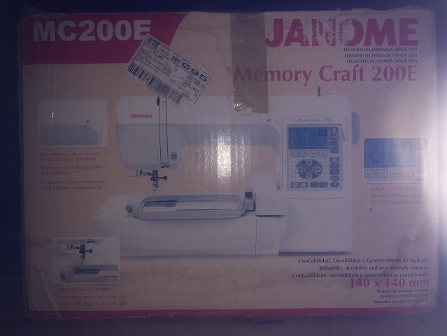 Venda Máquina de costurar automática
