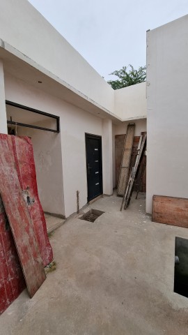 Venda Vivenda V5 no bairro Bem-vindo (inacabada)