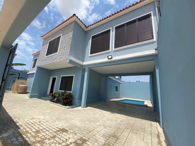 Venda VIVENDA T8 DE ALTO PADRÃO NO LAR DO PATRIOTA, CASA NOVA E NUNCA HABITADA