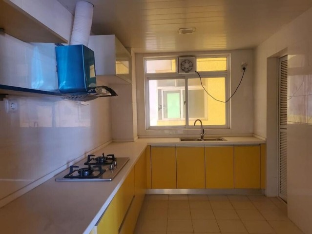 Venda Apartamento T4, no Zango-0, Condomínio Vida Pacífica (Trespasse)