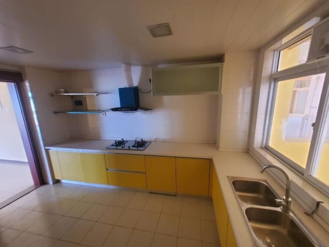 Venda Apartamento T4, no Zango-0, Condomínio Vida Pacífica (Trespasse)